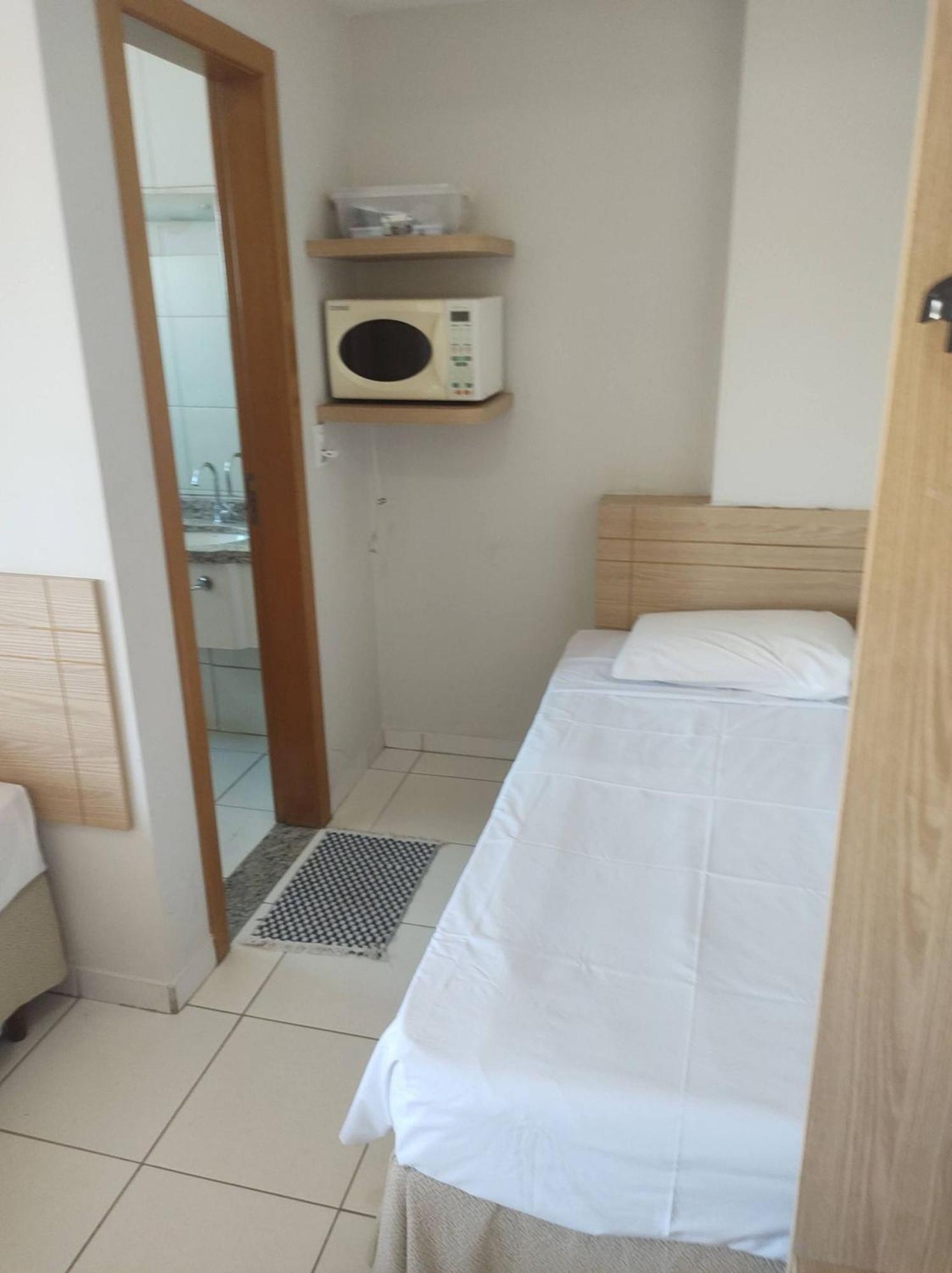 Suite Golden Express Roberto Imoveis Caldas Novas Bagian luar foto