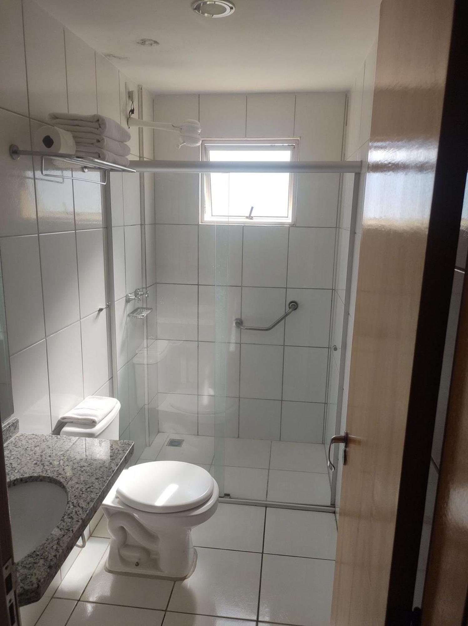 Suite Golden Express Roberto Imoveis Caldas Novas Bagian luar foto